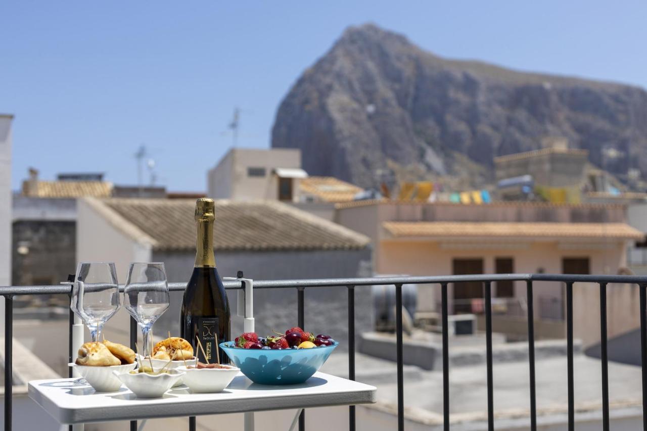 Acquaro Suite Apartments Сан-Вито-Ло-Капо Экстерьер фото